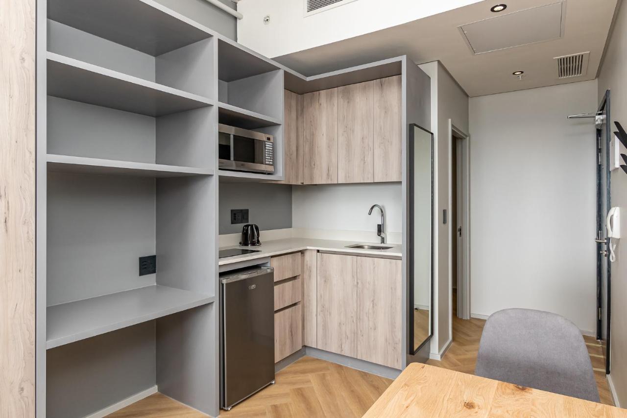 Studio Deluxe At One Thibault With Spectacular Views Apartment Cape Town